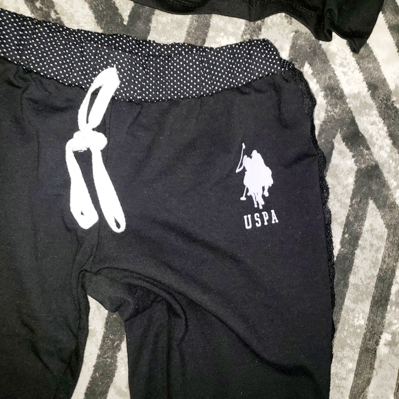 Pj's - Picture 3 of 14